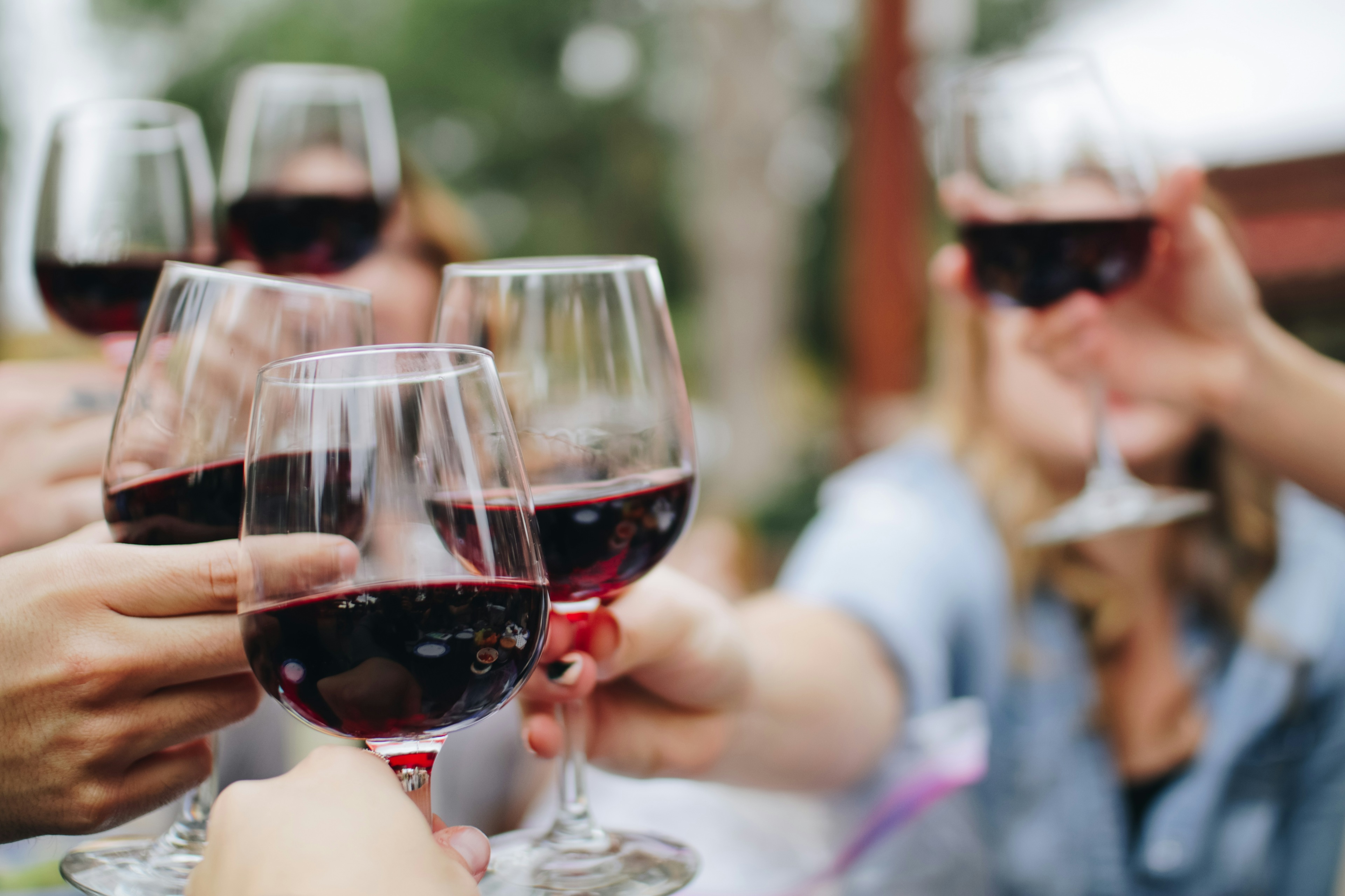 Lake Como Private Boat Tour - Sparkling Prosecco aperitivo with views over the calm waters of Lake Como